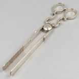 Diaper tongs silver.