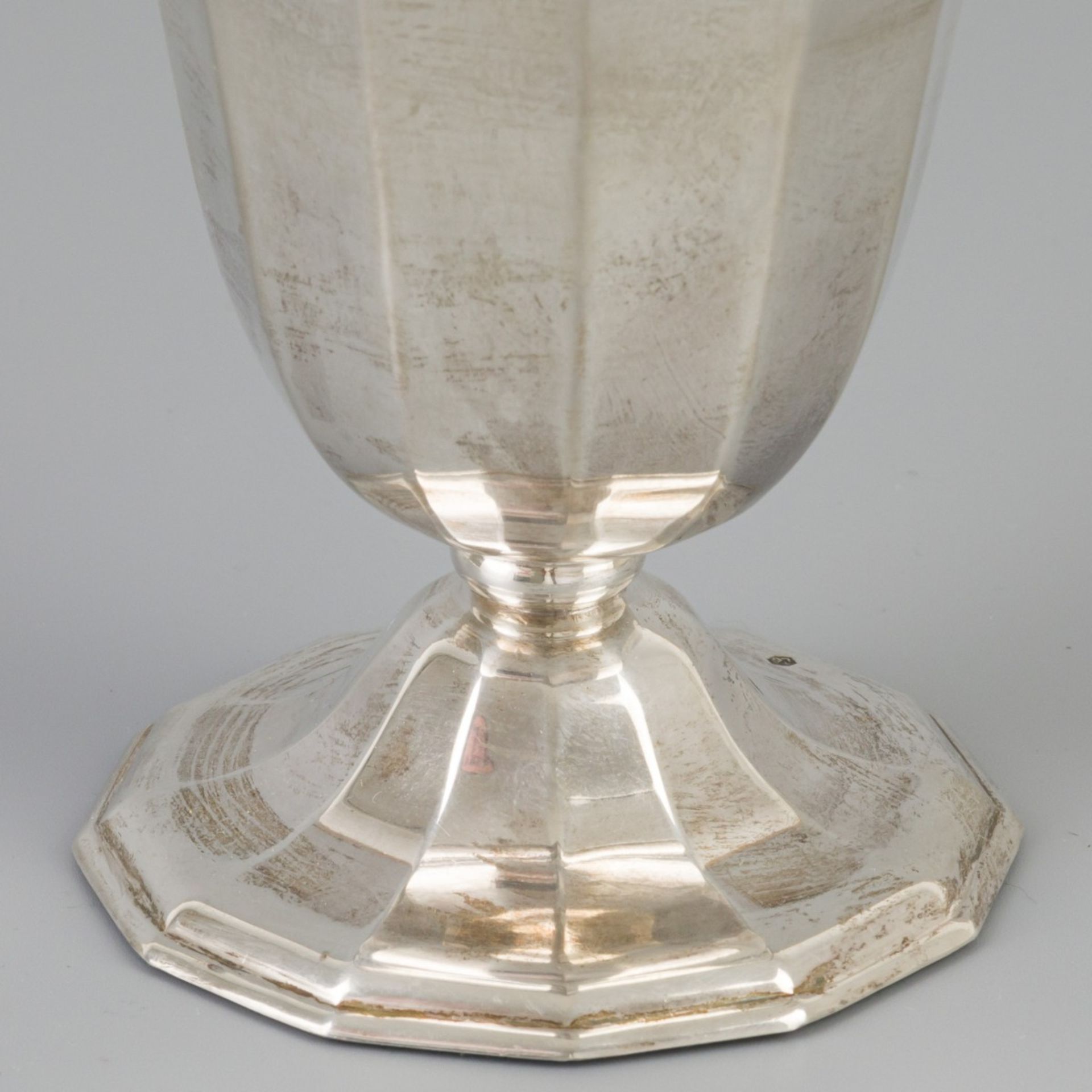 Flower vase silver. - Image 2 of 5