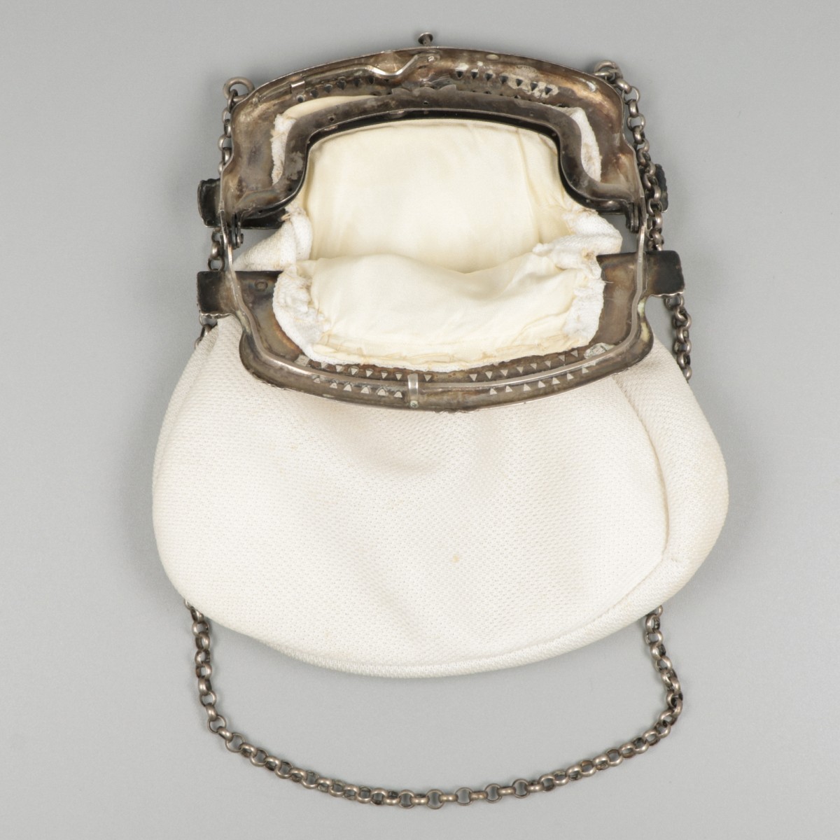 Silver frame purse. - Image 3 of 5