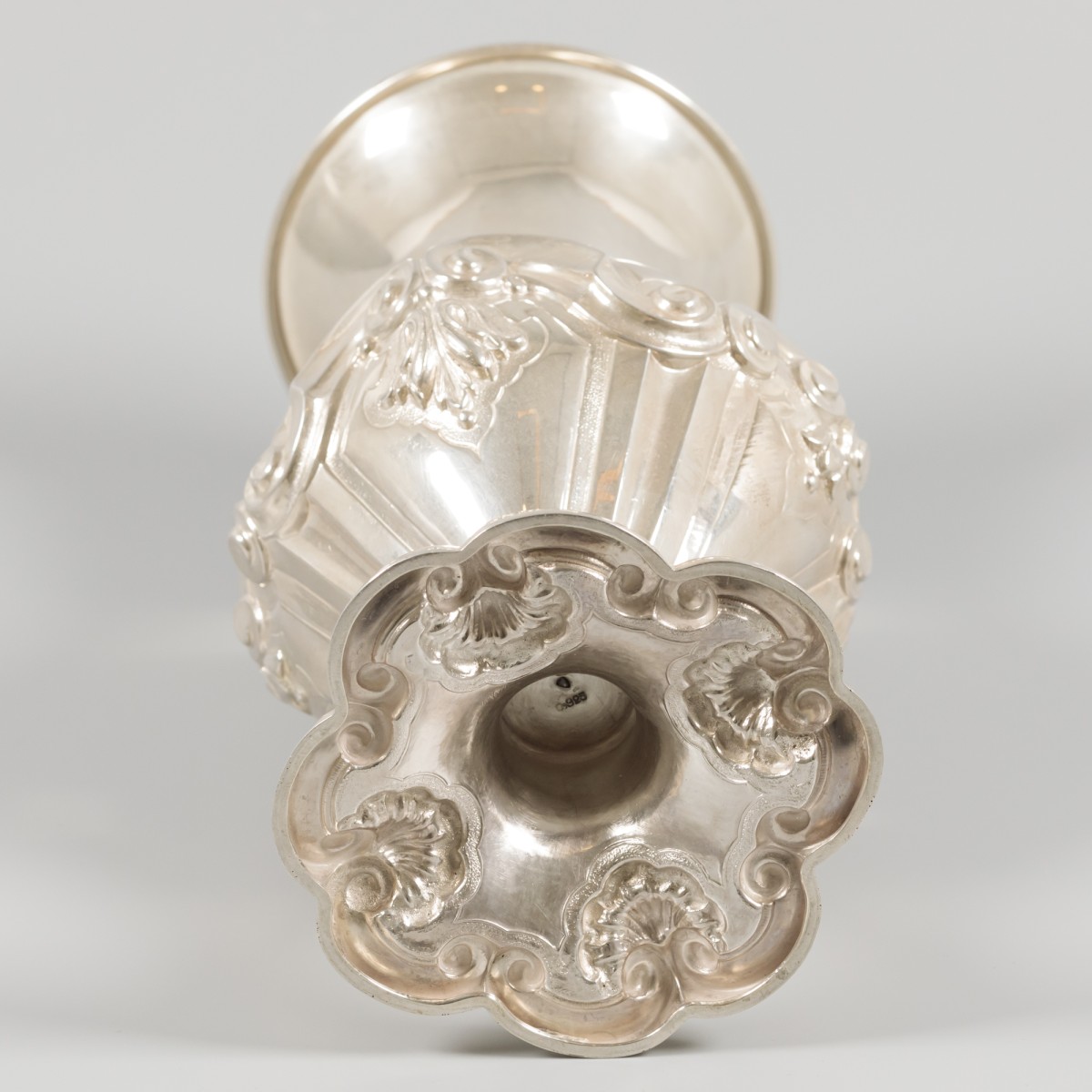 Flower vase silver. - Image 3 of 6