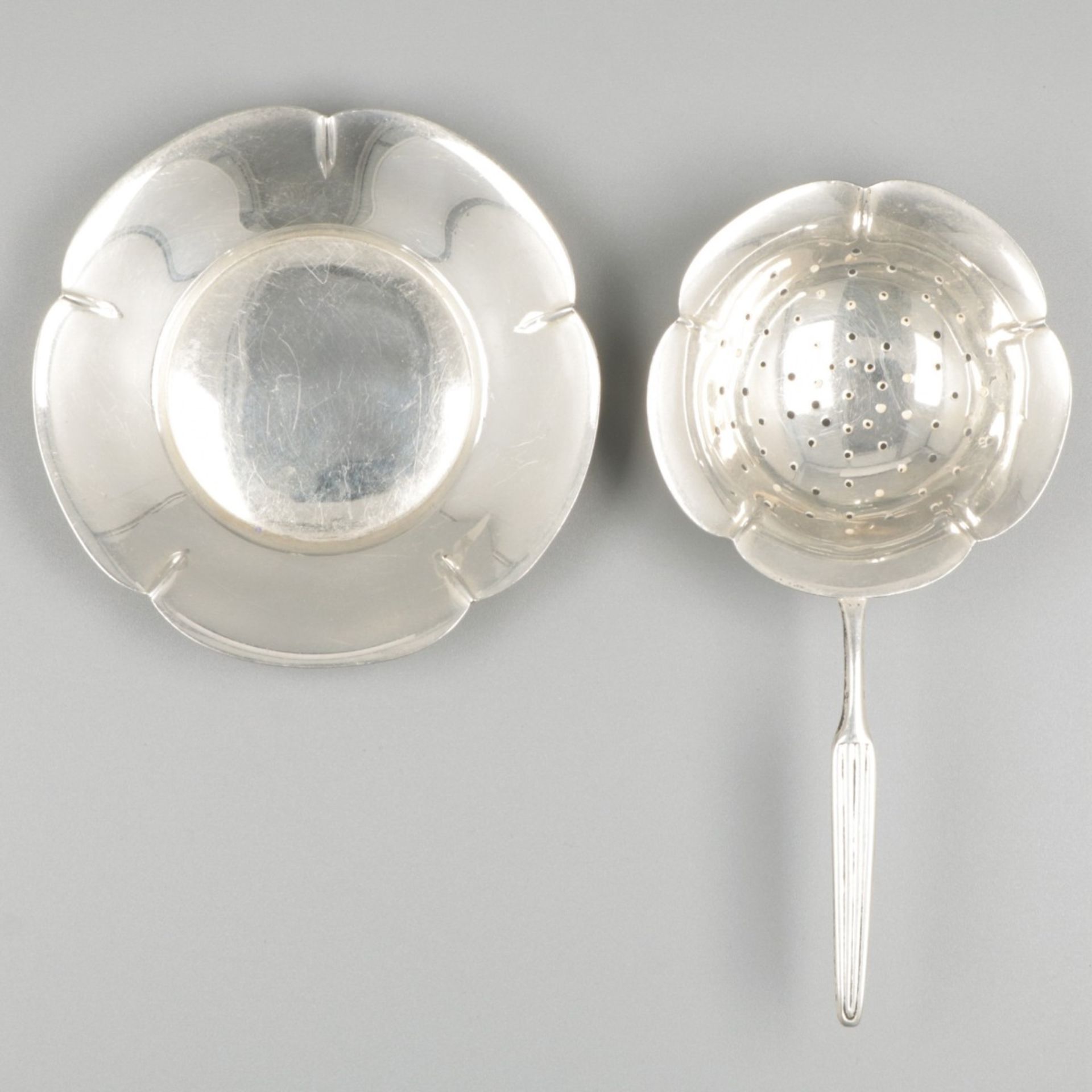 Tea strainer & drip tray silver. - Image 3 of 7