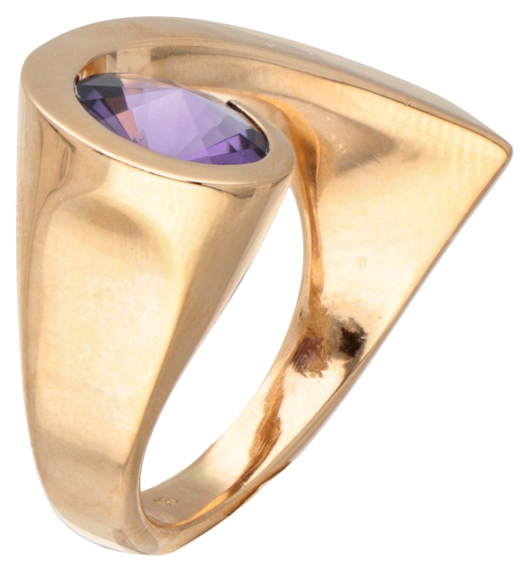 18K. Yellow gold design ring set with approx. 2.27 ct. amethyst. - Bild 4 aus 4