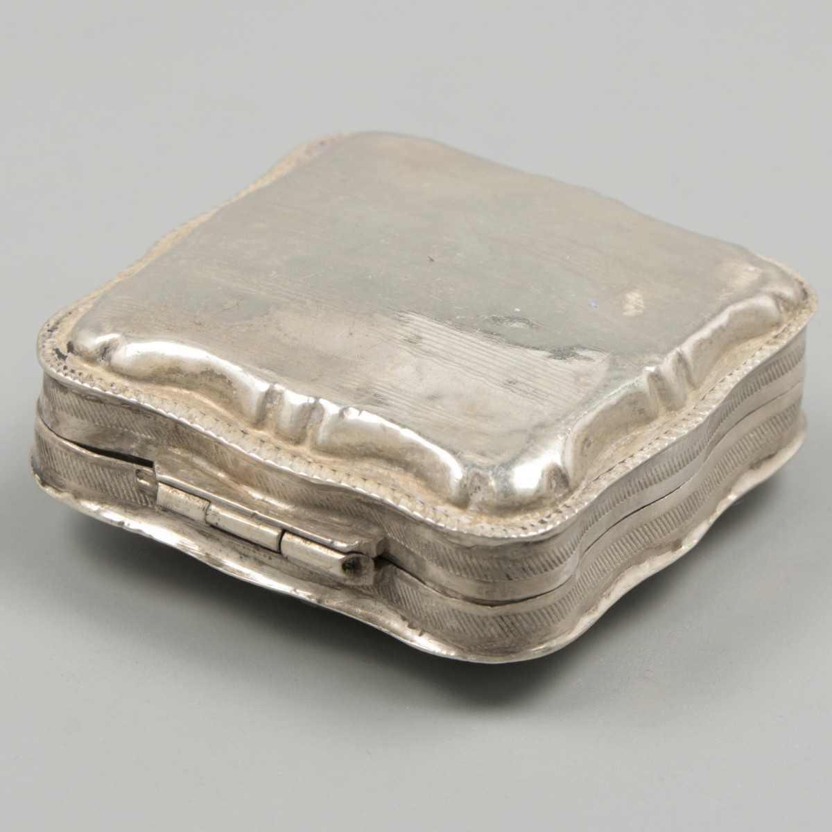 Peppermint box (Schoonhoven, Abraham van der Sluijs 1857-1881) silver. - Image 2 of 6