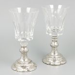 2-piece set of wine glasses silver.
