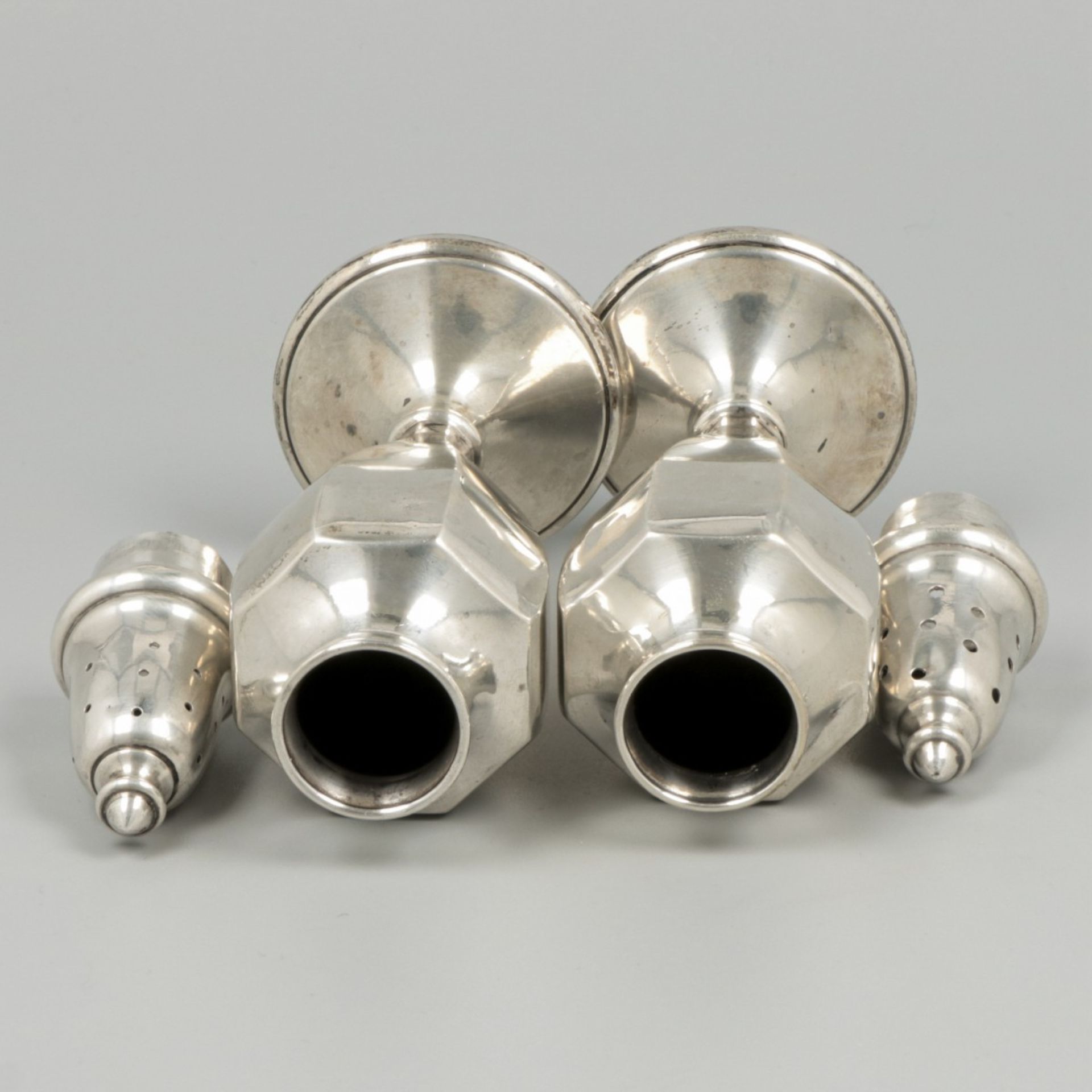 Salt and pepper set silver. - Image 3 of 5