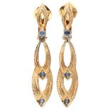 Vintage 18K. yellow gold earrings set with approx. 0.18 ct. natural sapphire.