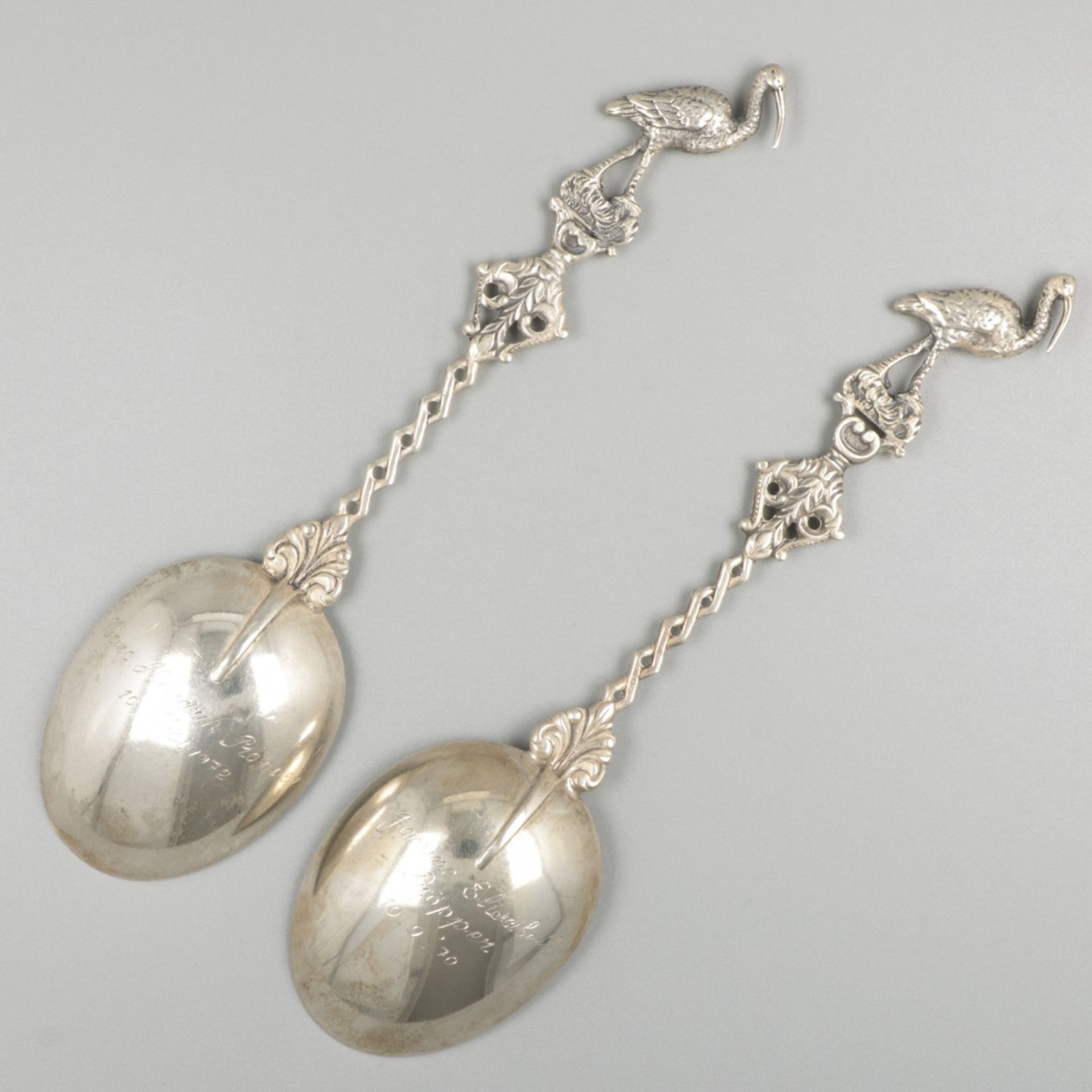 2-piece set of silver occasion spoons. - Image 2 of 7