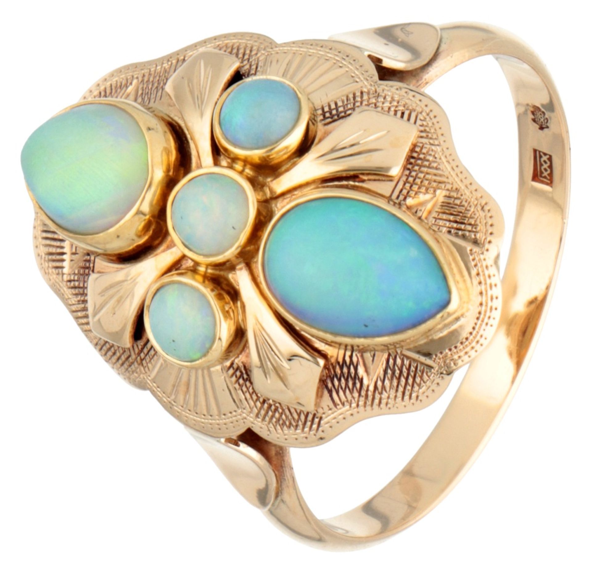 Vintage 14K. yellow gold ring set with approx. 0.68 ct. precious opal.