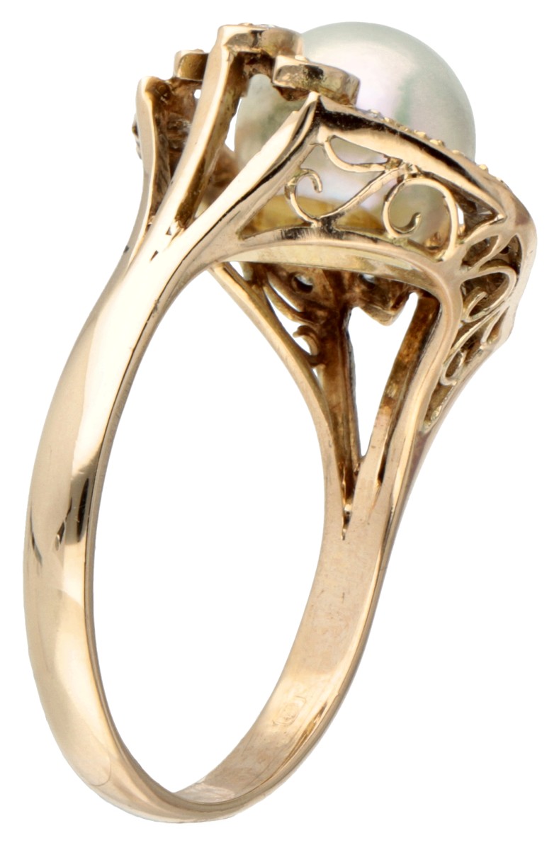 Vintage 14K. yellow gold ring set with approx. 0.22 ct. diamond and a pearl. - Image 2 of 2