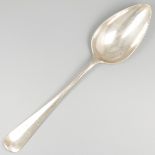 Vegetable spoon ''Haags Lofje'' silver.