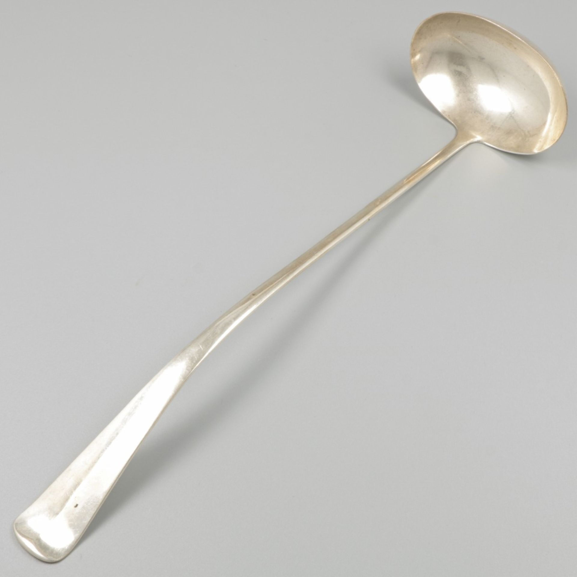 Bowl spoon silver.