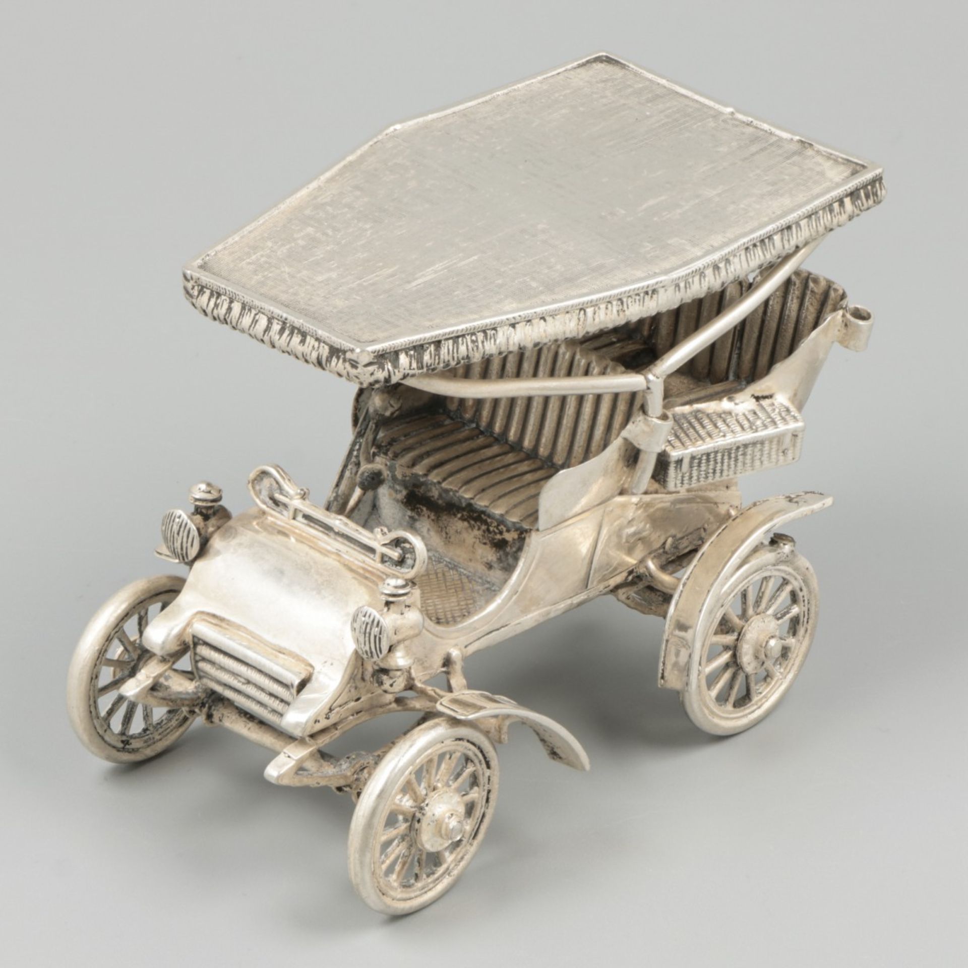 Detailed Ford 1903 silver. - Image 2 of 4