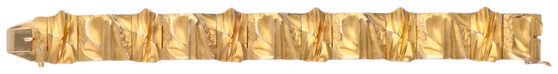 14K. Yellow gold design bracelet by Björn Weckström for Lapponia. - Image 4 of 5