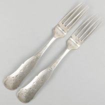 2-piece set of meat forks silver.