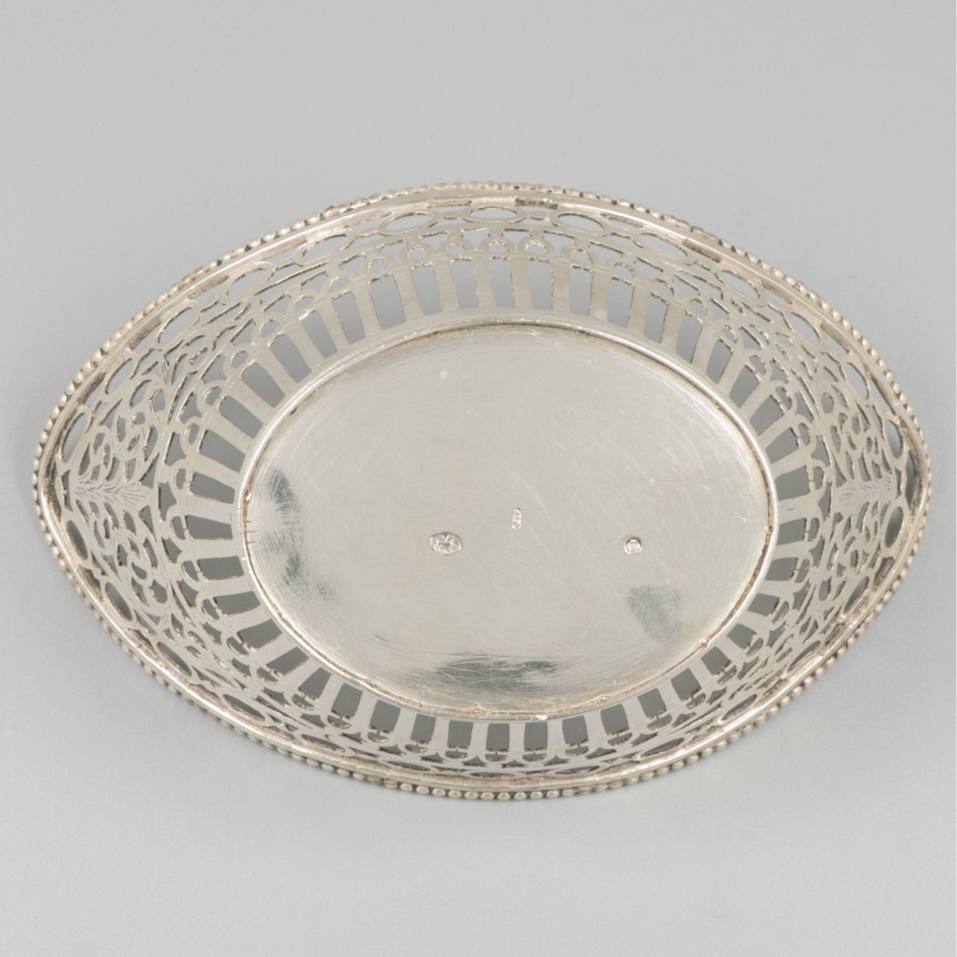 Silver bonbon basket. - Image 4 of 5