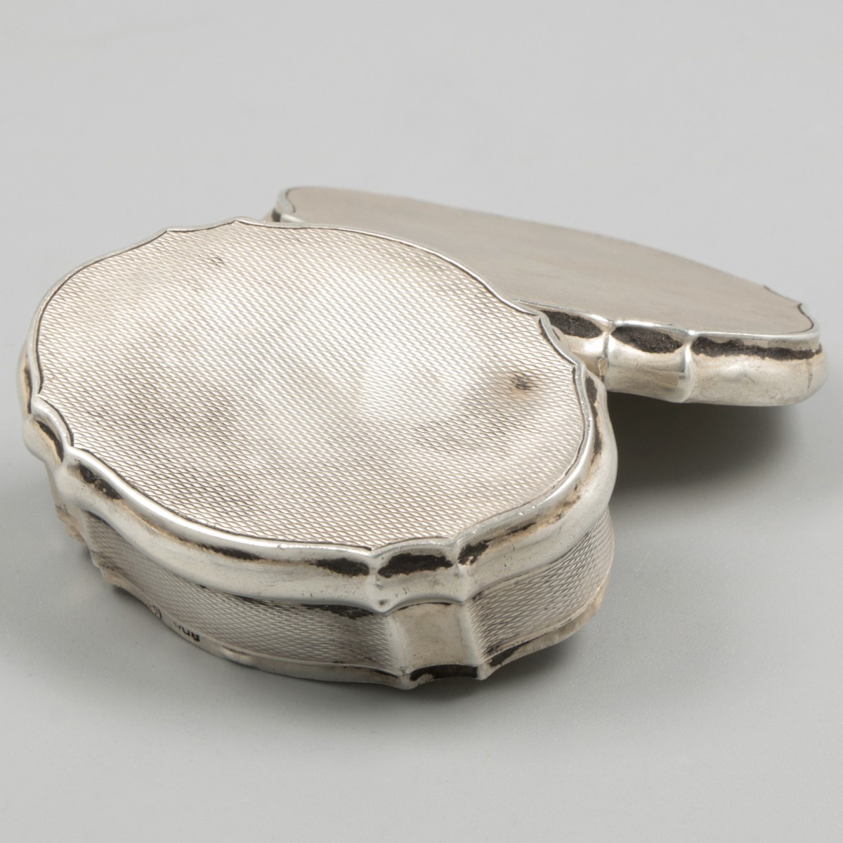 Peppermint / pill box silver. - Image 4 of 5
