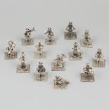 13-piece lot miniatures silver.
