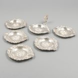 6-piece ashtray set silver.