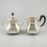 2-piece creamer set silver.