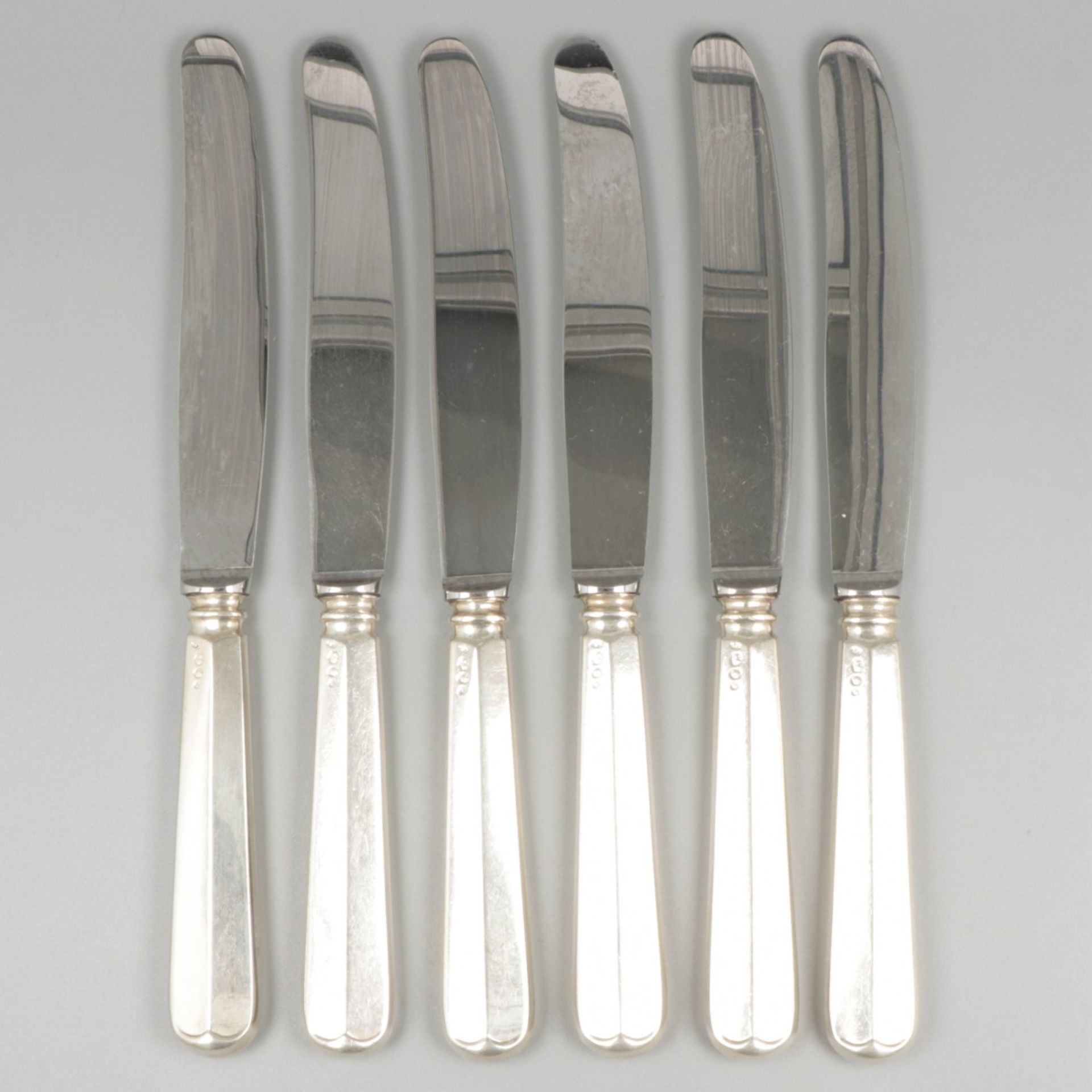 6-piece set dinner knives "Haags Lofje" silver.