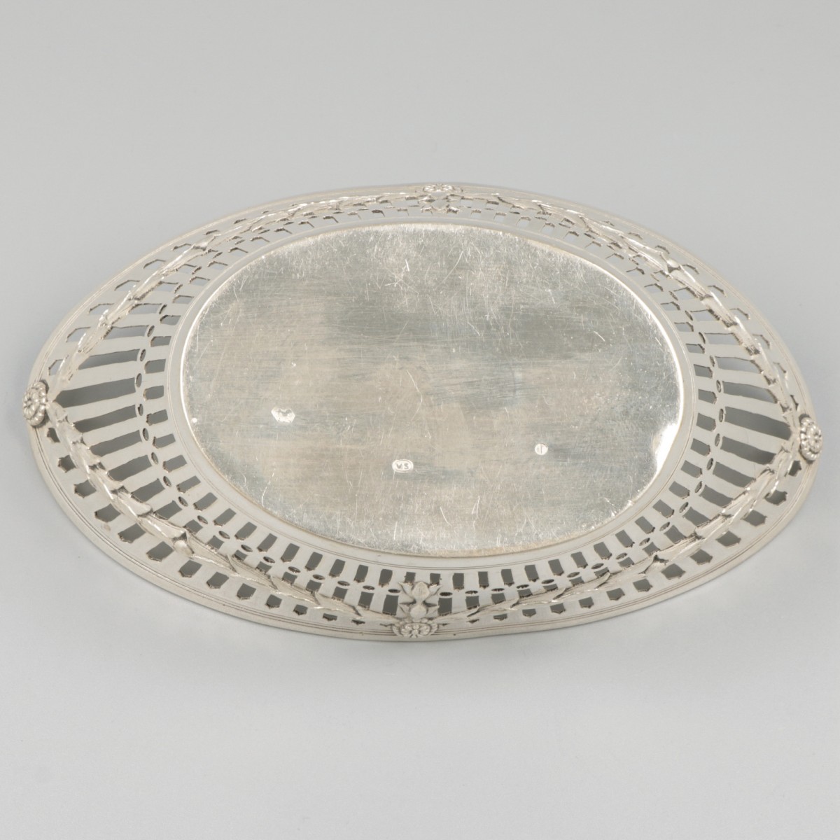 Silver bonbon basket. - Image 4 of 5