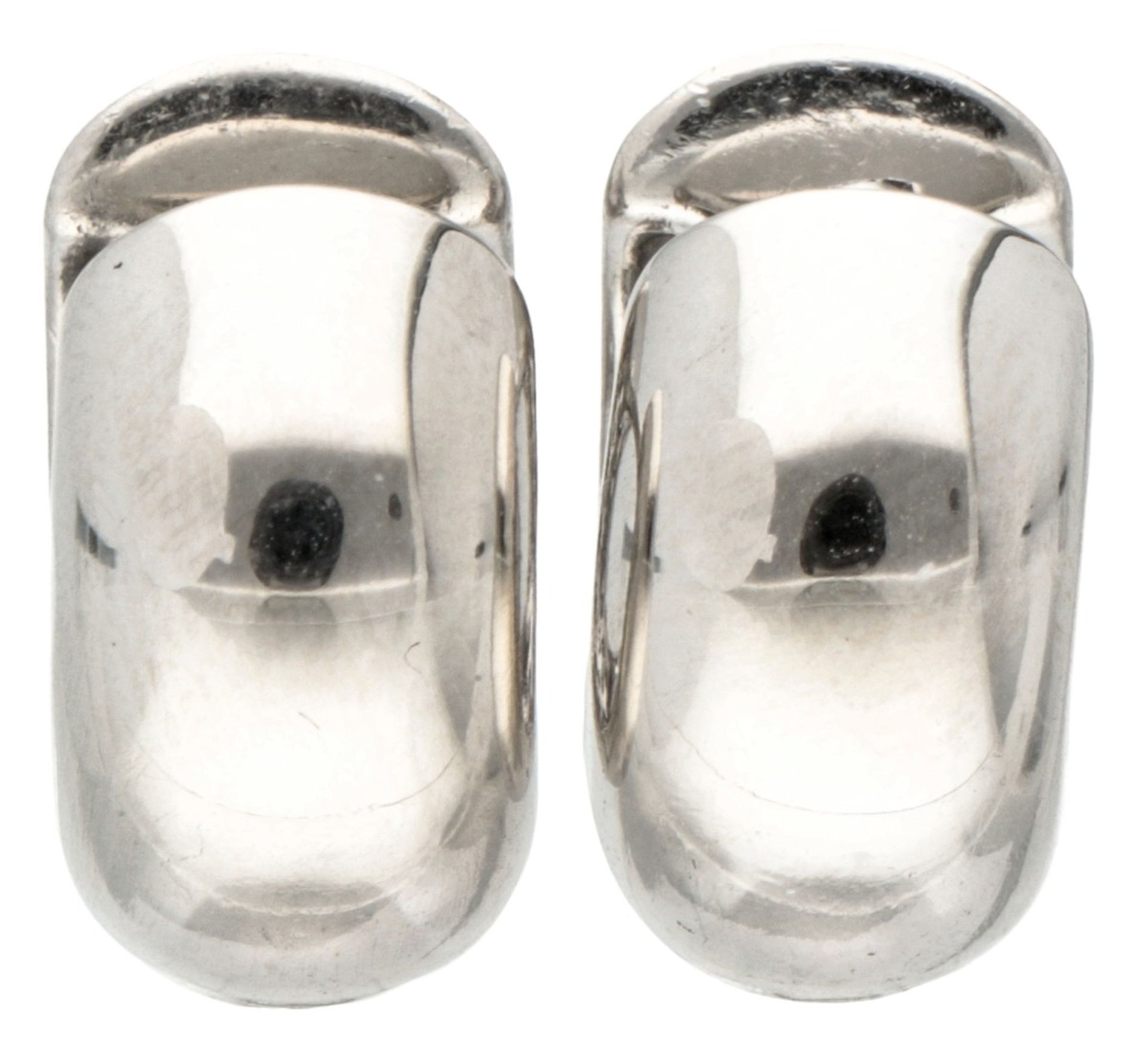 18K. White gold earrings set with approx. 0.90 ct. diamond. - Image 3 of 3