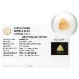 IGI certified natural opal of 4.27 ct.