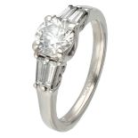 18K. White gold shoulder ring set with approx. 0.93 ct. diamond.