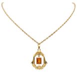 9K. Yellow gold Prince of Wales link necklace with pendant set with approx. 1.00 ct. citrine.