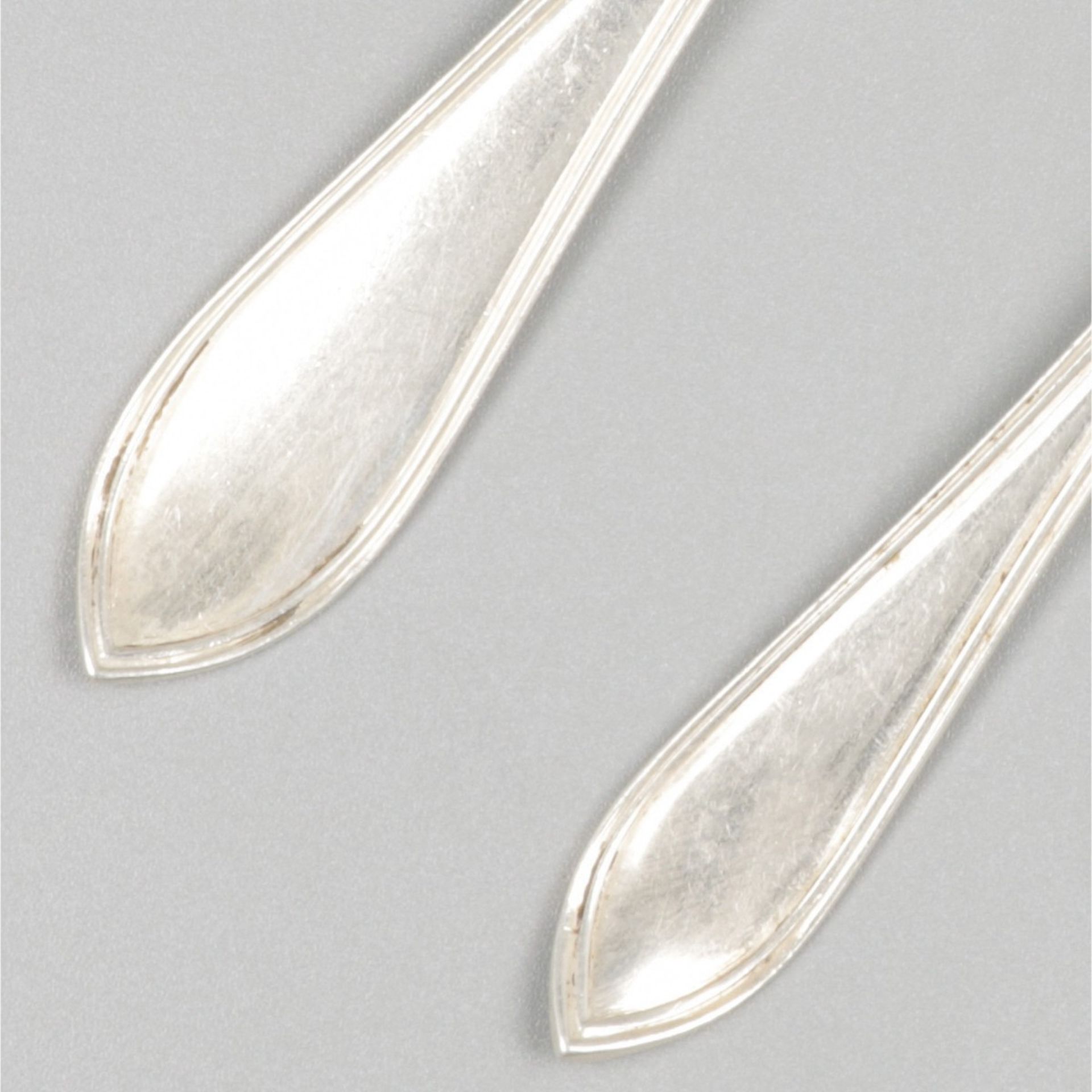 2-piece lot olive shovels silver. - Image 3 of 5