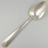 Vegetable spoon ''Haags Lofje'' silver.