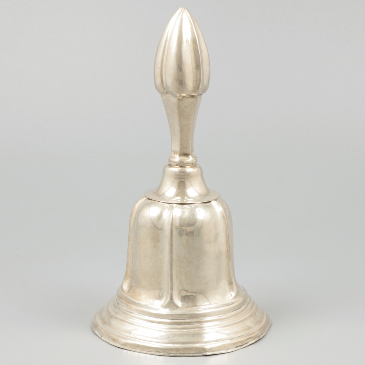 Table bell silver.