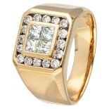 18K. Yellow gold ring set with approx. 0.92 ct. diamond.