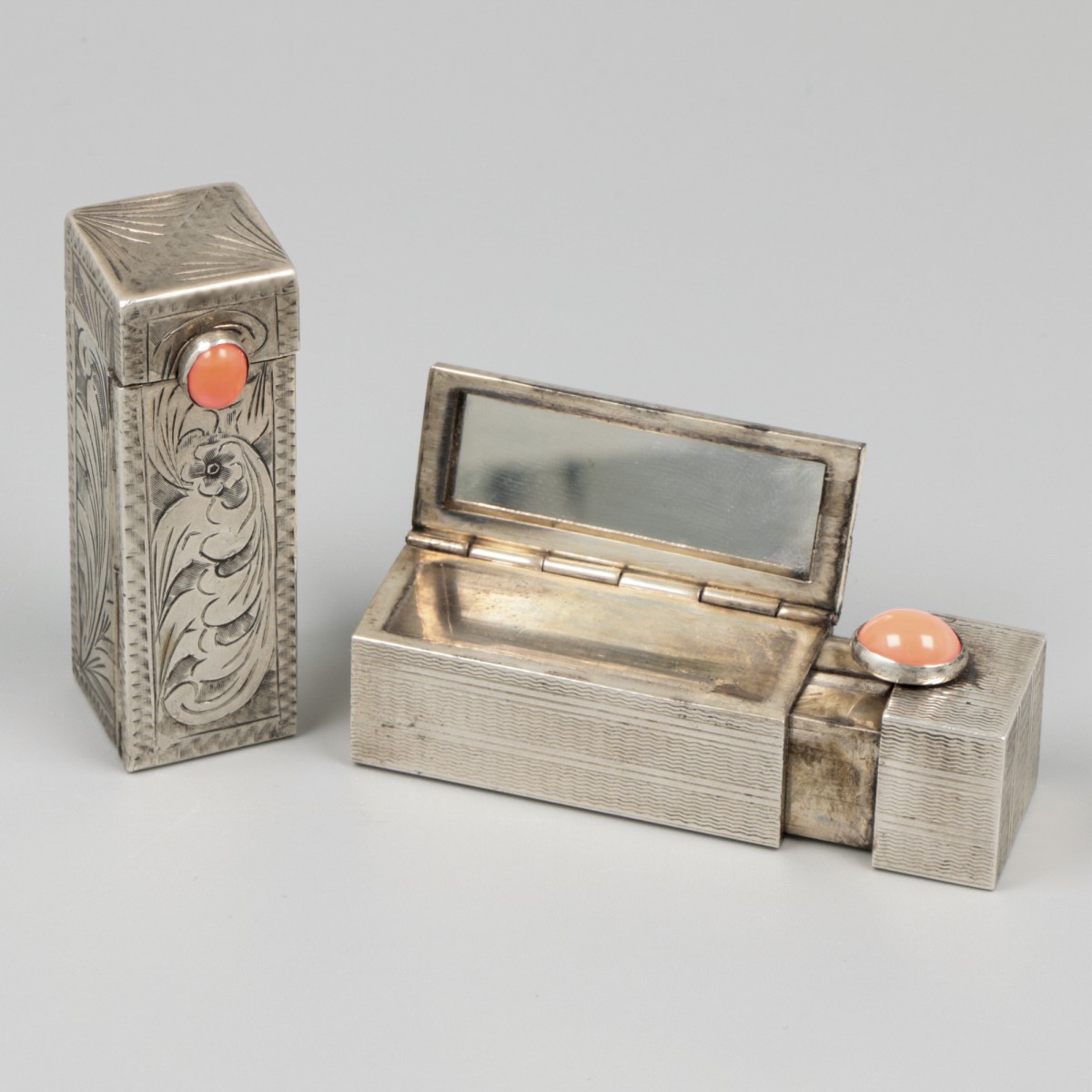 2-piece lot lipstick holders silver. - Image 2 of 6