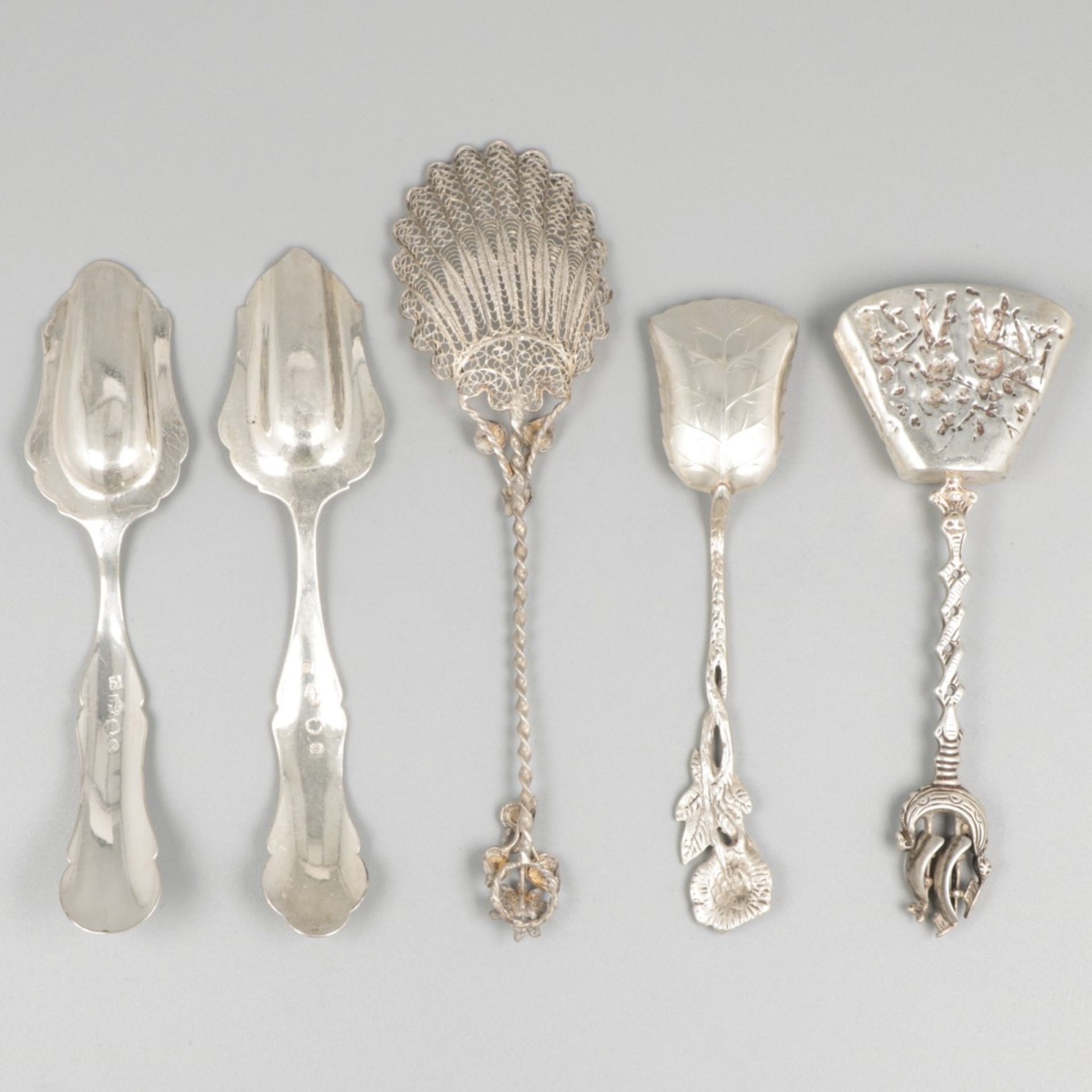 5-piece lot of miscellaneous silver. - Image 2 of 6