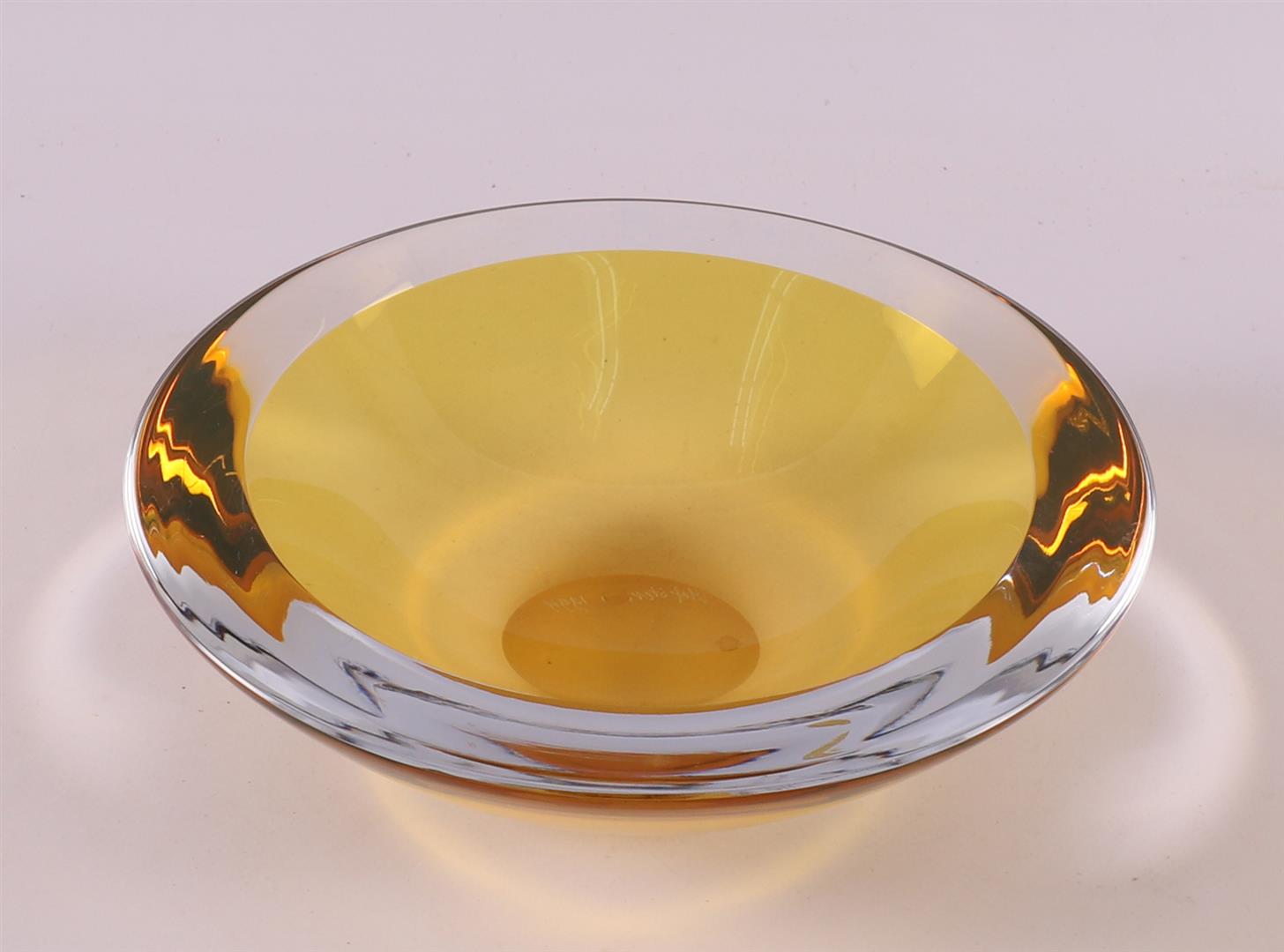 A thick-walled yellow and clear glass bowl, Olaf Stevens (Tilburg 1994-).