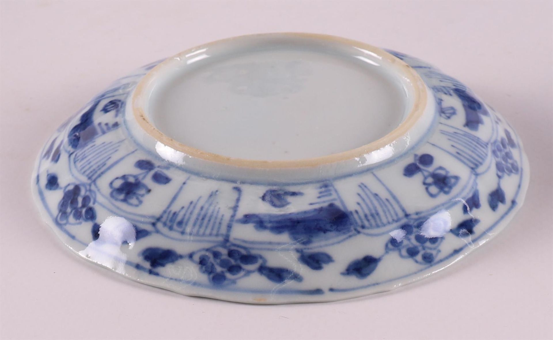 A set of six blue/white porcelain cups and saucers, China, Kangxi. - Image 6 of 13