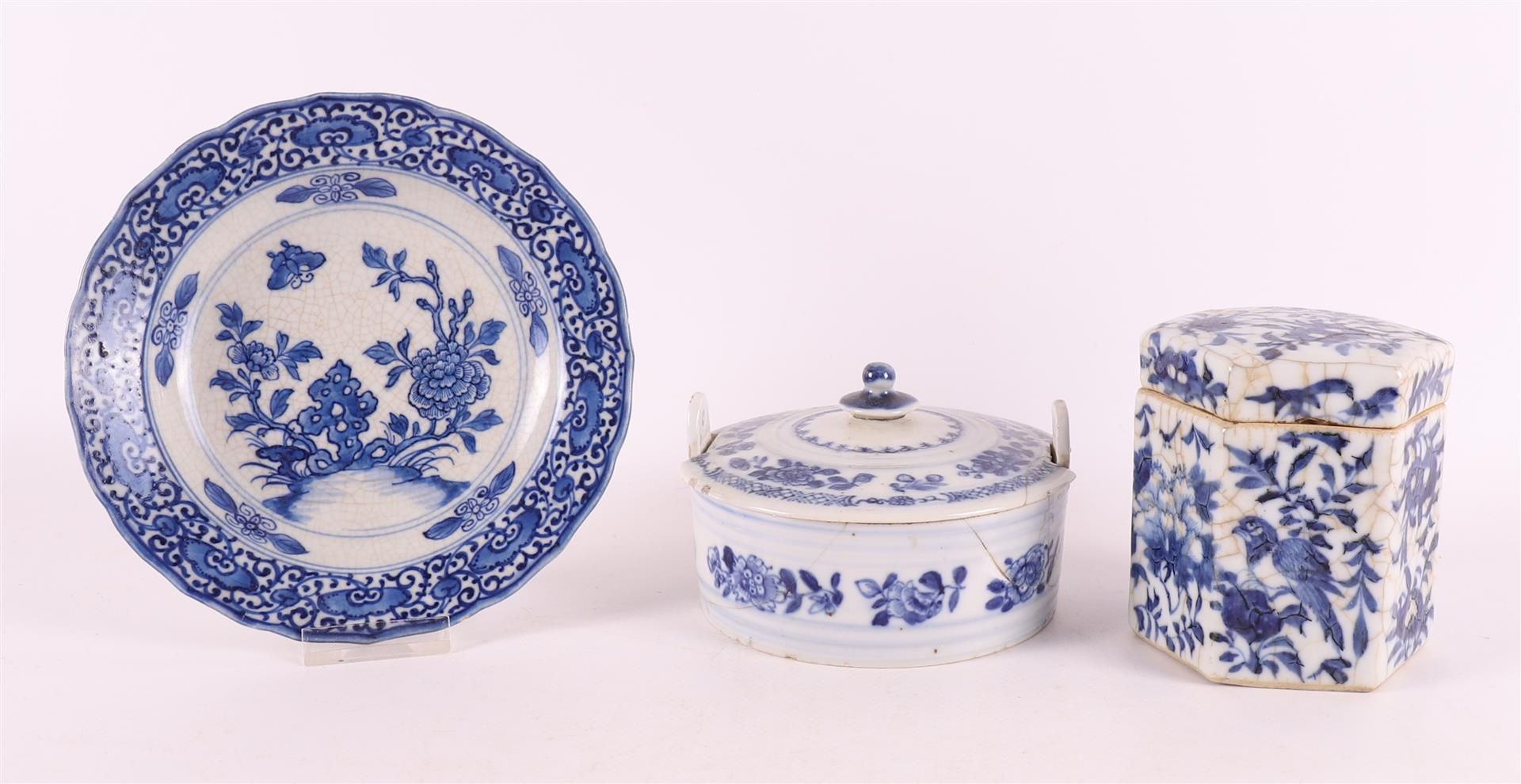 A lot of various soft paste and porcelain, China, 18th century.