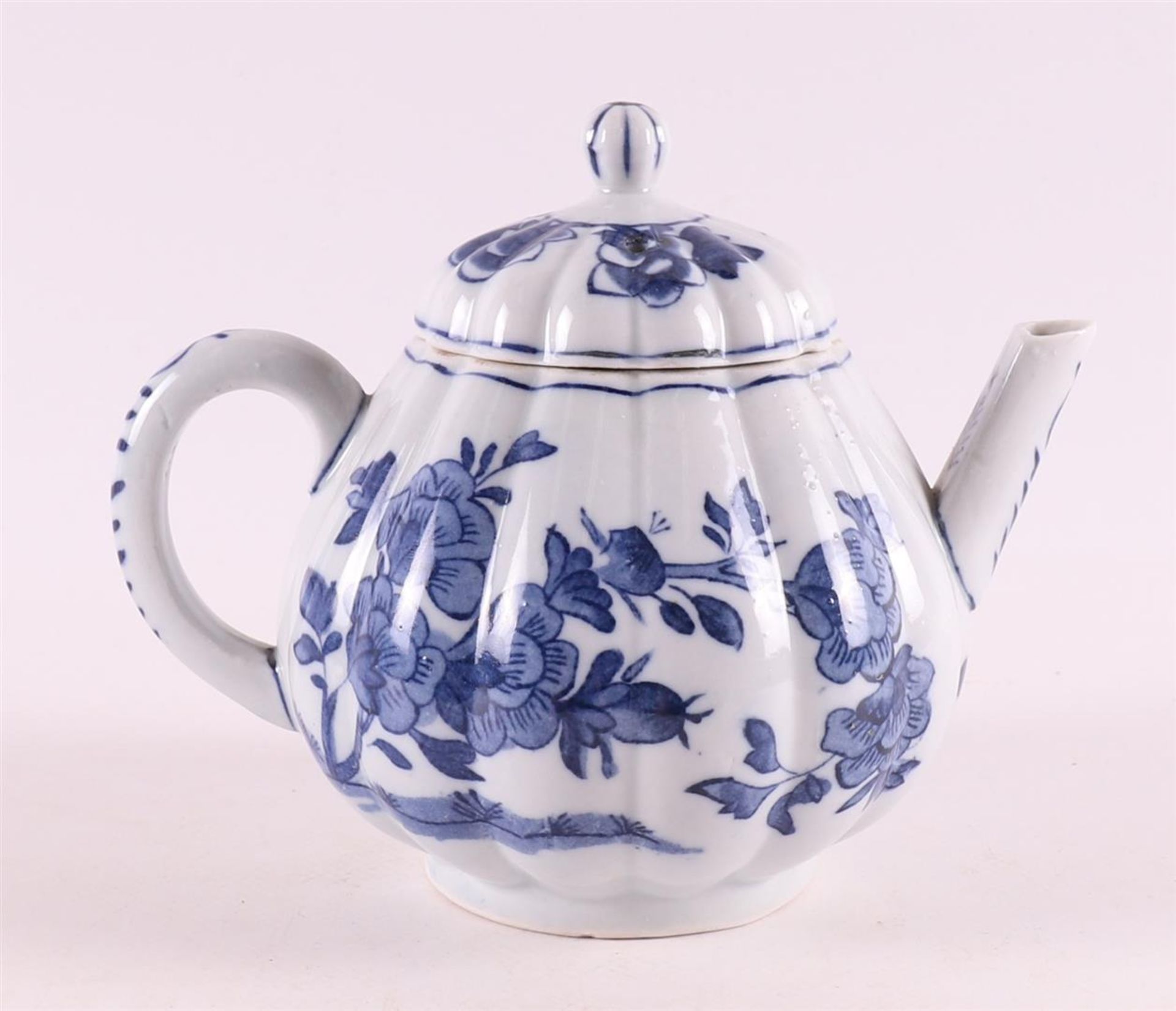 A blue and white porcelain pumpkin-shaped teapot, China, Qianlong, 18th C.