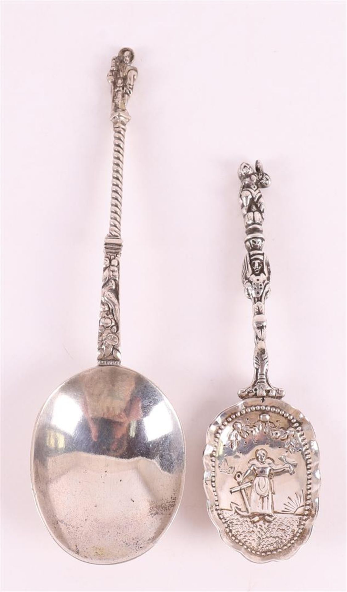 A 2nd grade 835/1000 silver apostle spoon, year letter 1818