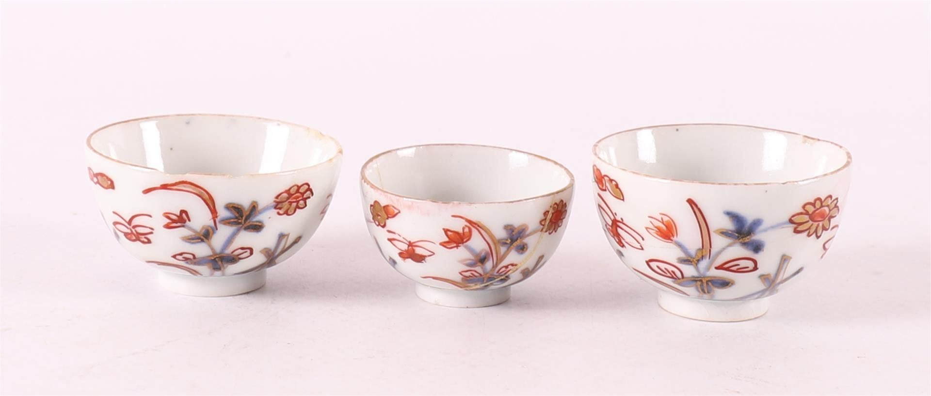 Three various porcelain Imari miniature bowls and saucers, Japan, Edo - Image 8 of 14