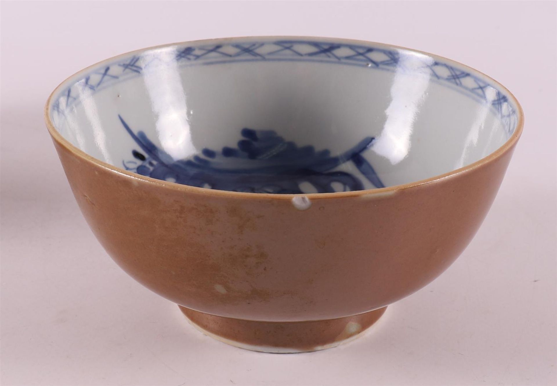 Three blue and white porcelain bowls with capucine ground, China, Qianlong, 18th - Image 5 of 5