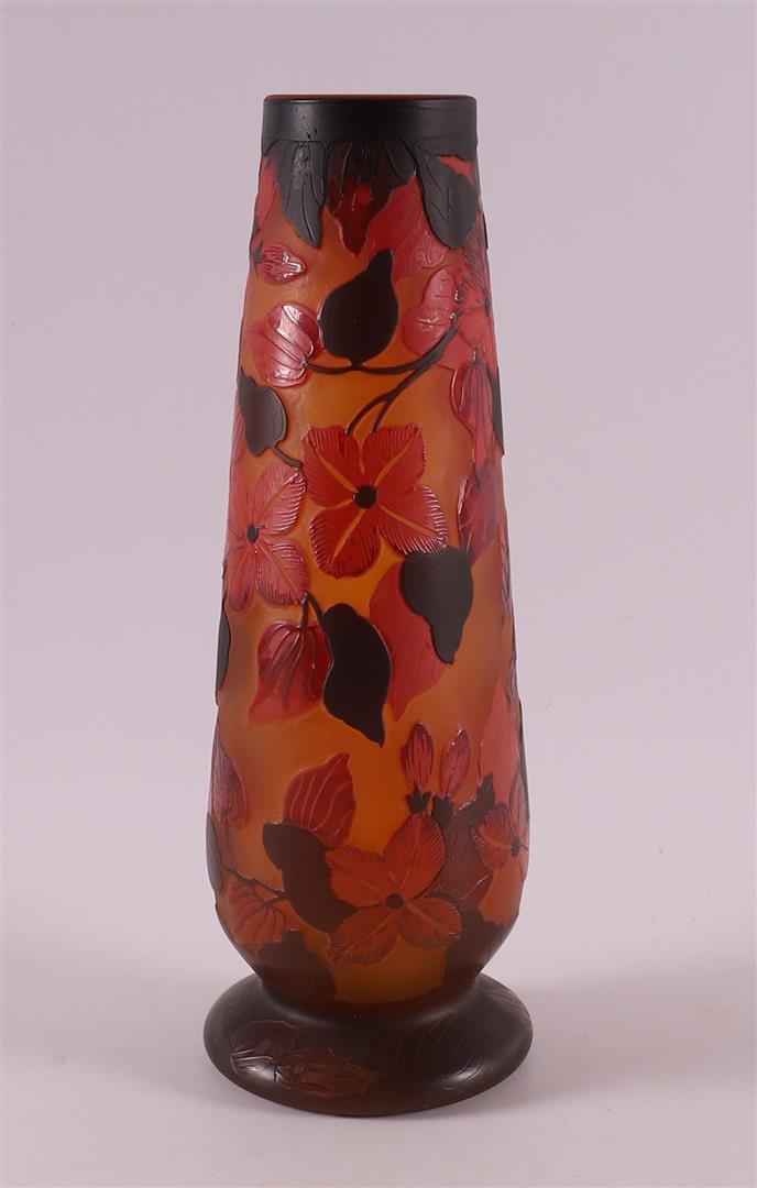 An orange and red cameo glass vase, France, Emile Gallé, ca. 1905. - Image 2 of 7