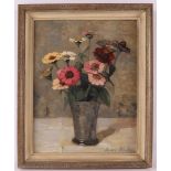 Houten van, Alida (Groningen 1868-1960) 'Flowers in a vase',
