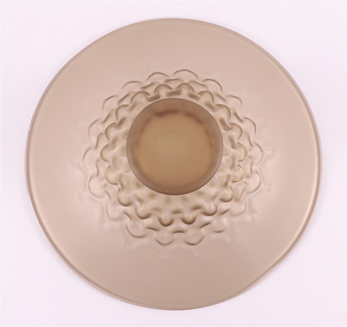 The Netherlands, Maastricht. A fumi glass bowl 'Alcazar', Relevata collection, 1 - Image 3 of 3