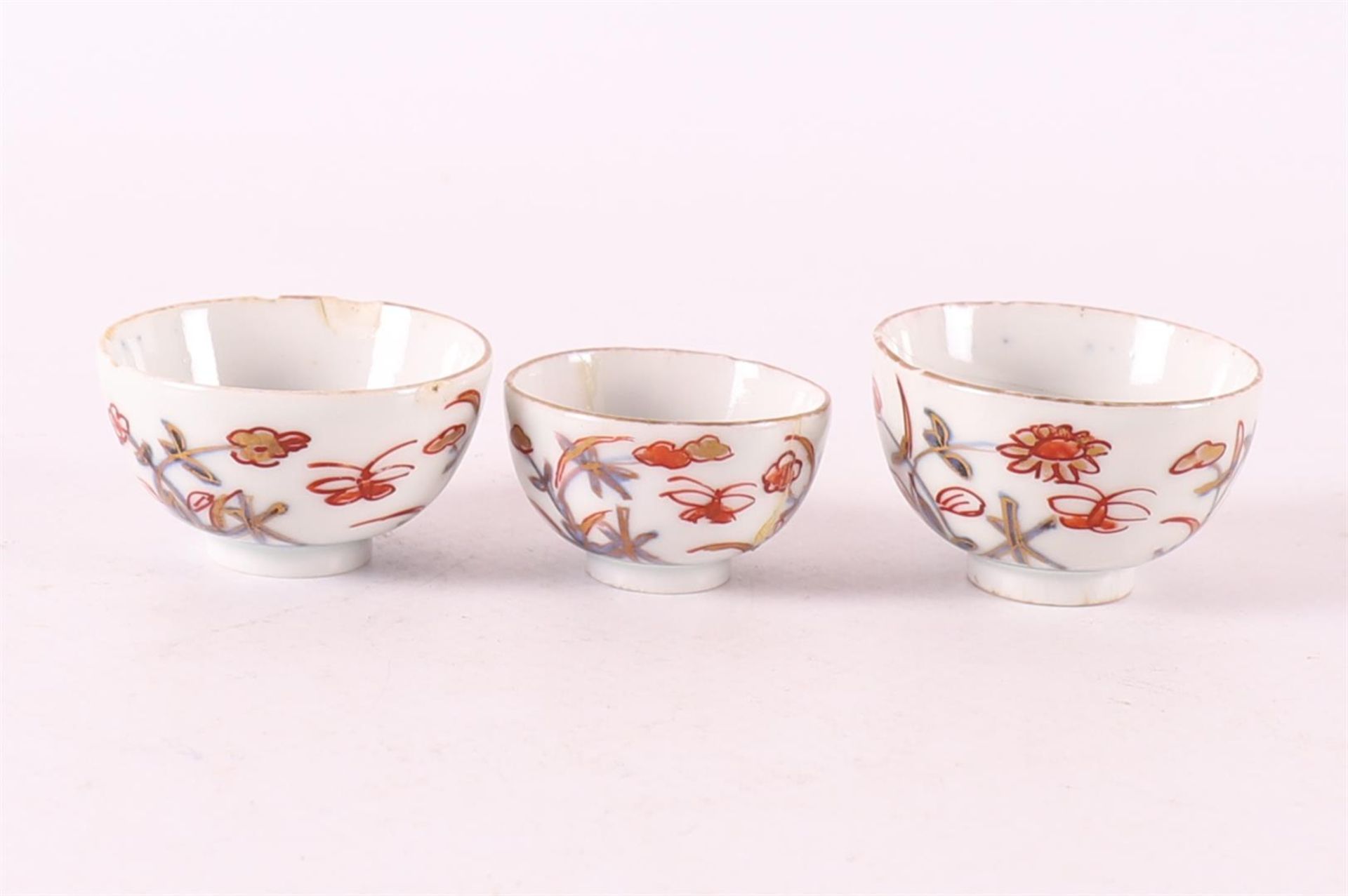Three various porcelain Imari miniature bowls and saucers, Japan, Edo - Image 10 of 14