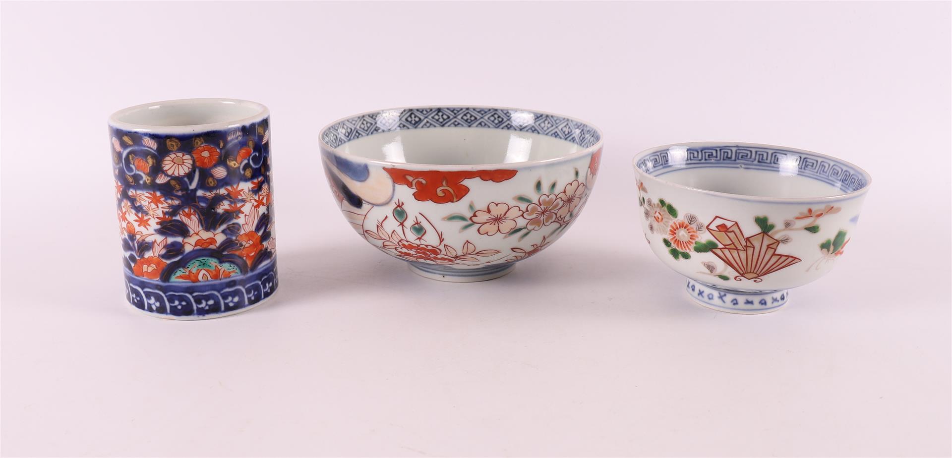 A lot of Imari porcelain, Japan, Meiji, 19th century.