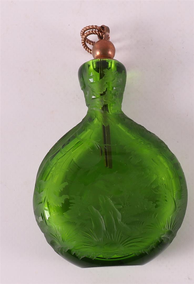 A green glass odeur falcon, Bohemia, 20th century. - Image 2 of 5