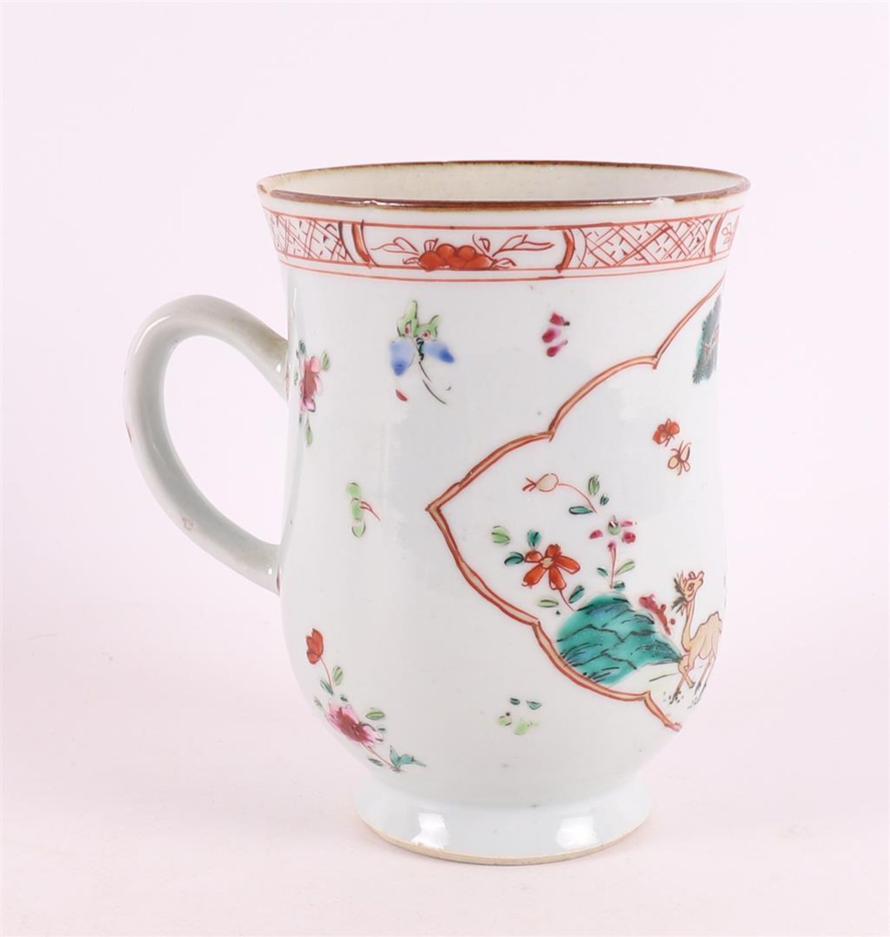 A porcelain beer mug, China, ca. 1740. - Image 3 of 7