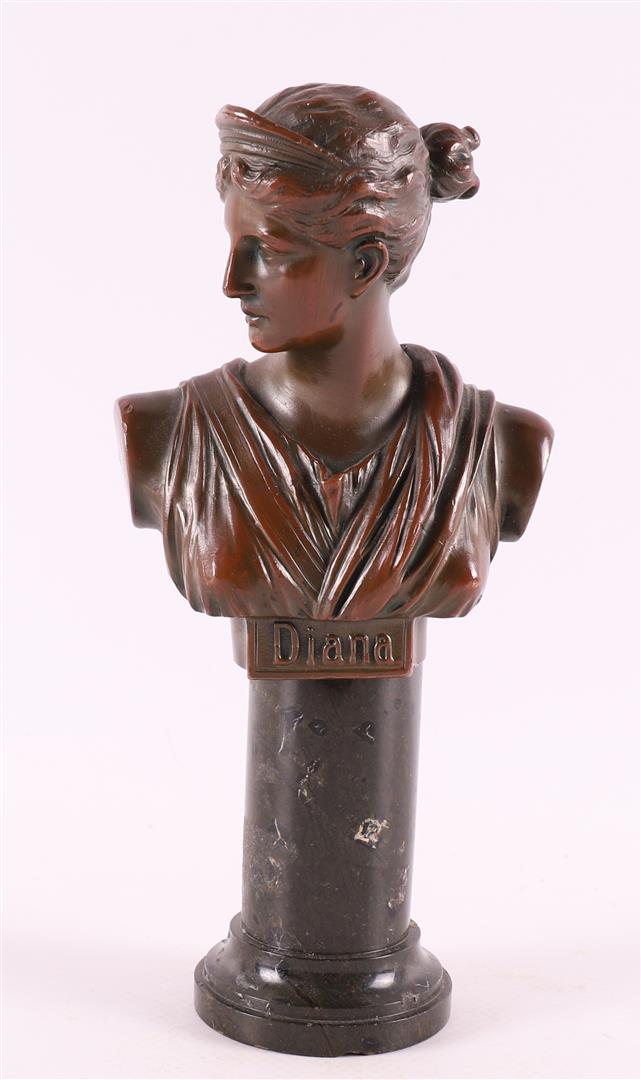 A bronze bust of the goddess Diana, early 20th century.